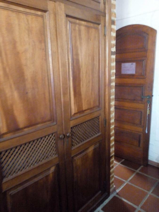 Aloha Hostel カボ・フリオ エクステリア 写真